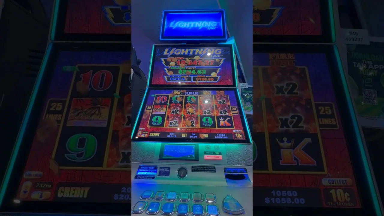 Lightning Link: $5 Bet Turns into a HUGE Bonus Win!