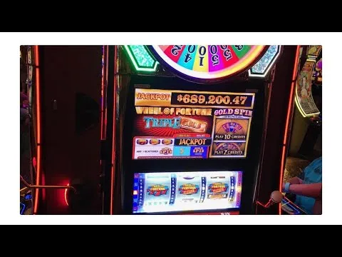 Wheel of Fortune: $689K Jackpot Win in Las Vegas Casino!